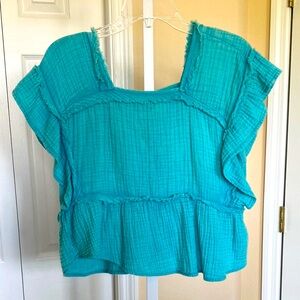 Teal blue lightweight flutter sleeve ruffle top 🩵
